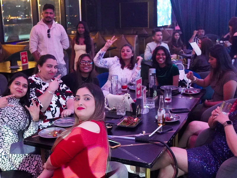 Ameeri Lounge atmosphere