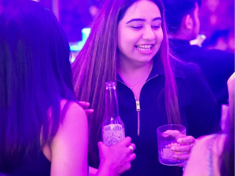 Ameeri Lounge entertainment