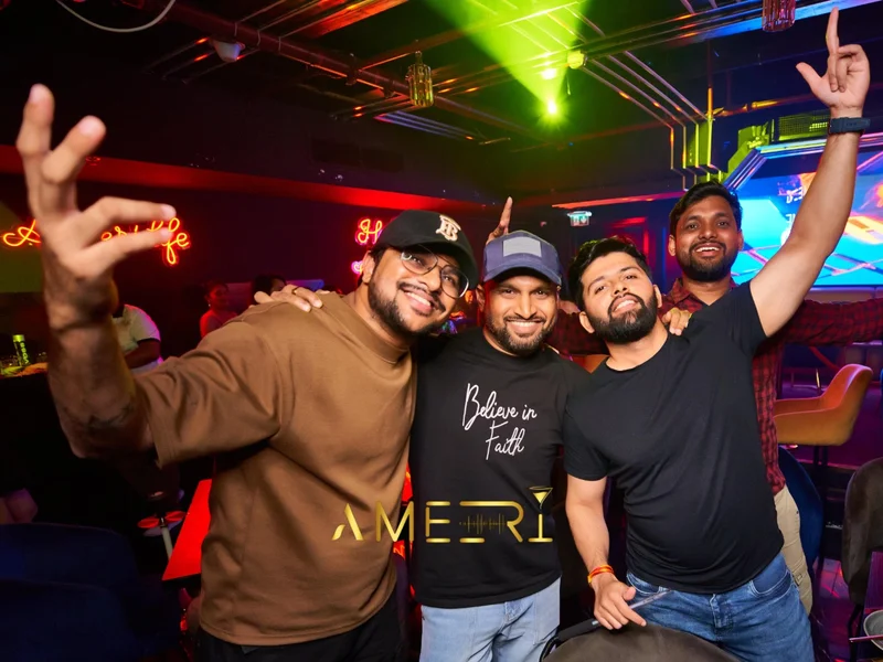 Ameeri Lounge atmosphere