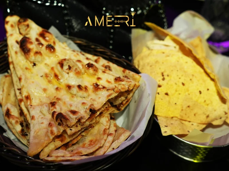 Ameeri Lounge food spread